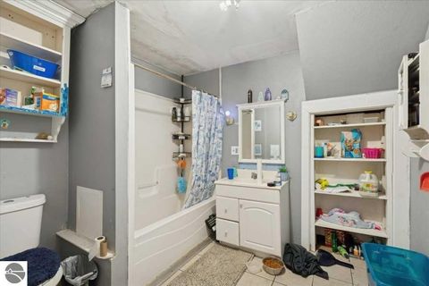 Tiny photo for 337 E Cottage, Shepherd, MI 48883 (MLS # 1941608)