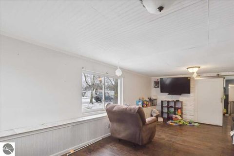 Tiny photo for 337 E Cottage, Shepherd, MI 48883 (MLS # 1941608)