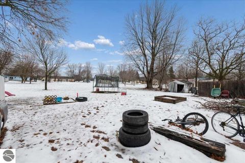 Tiny photo for 337 E Cottage, Shepherd, MI 48883 (MLS # 1941608)