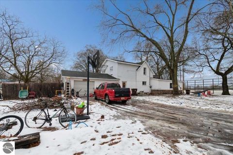 Tiny photo for 337 E Cottage, Shepherd, MI 48883 (MLS # 1941608)