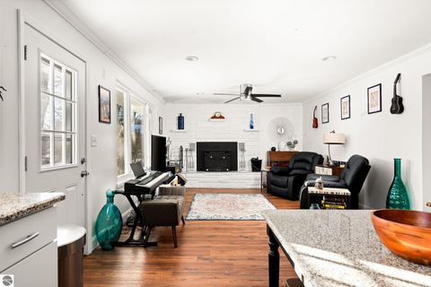 Tiny photo for 5386 Oakridge Drive, Beaverton, MI 48612 (MLS # 1942197)