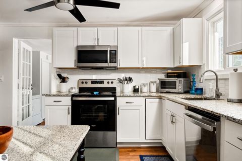 Tiny photo for 5386 Oakridge Drive, Beaverton, MI 48612 (MLS # 1942197)