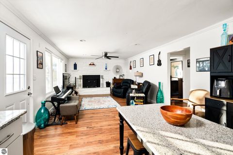 Tiny photo for 5386 Oakridge Drive, Beaverton, MI 48612 (MLS # 1942197)