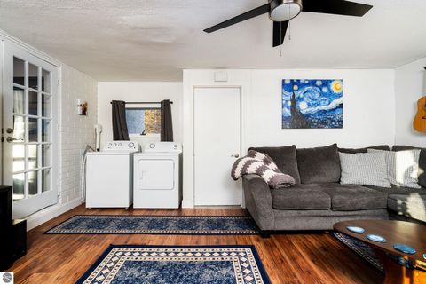 Tiny photo for 5386 Oakridge Drive, Beaverton, MI 48612 (MLS # 1942197)