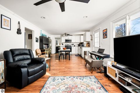 Tiny photo for 5386 Oakridge Drive, Beaverton, MI 48612 (MLS # 1942197)