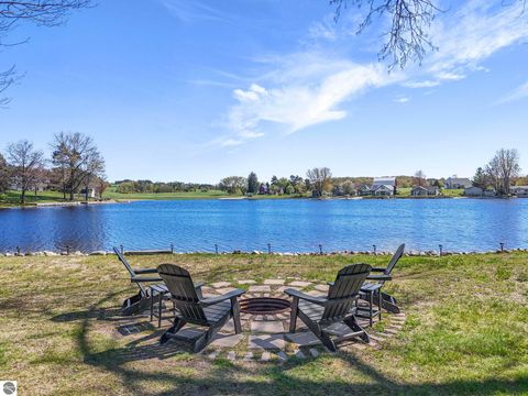 Tiny photo for 9464 Stone Ledge Lake Drive, Cadillac, MI 49601 (MLS # 1945717)