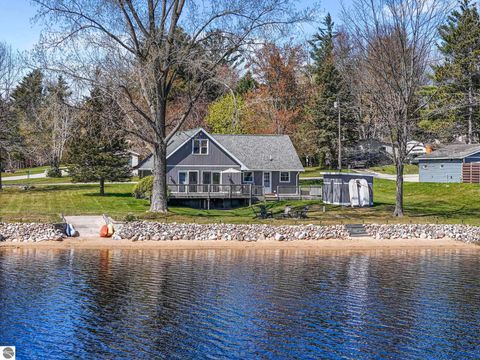 Photo of 9464 Stone Ledge Lake Drive, Cadillac, MI 49601 (MLS # 1945717)