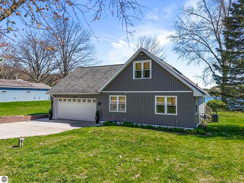Tiny photo for 9464 Stone Ledge Lake Drive, Cadillac, MI 49601 (MLS # 1945717)