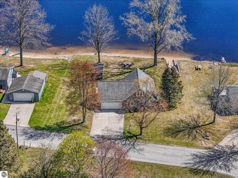 Tiny photo for 9464 Stone Ledge Lake Drive, Cadillac, MI 49601 (MLS # 1945717)