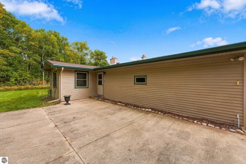 Tiny photo for 8370 W Blue Road, Lake City, MI 49651 (MLS # 1951004)