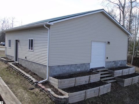 Tiny photo for 100 Lakeview, Hale, MI 48739 (MLS # 1943967)
