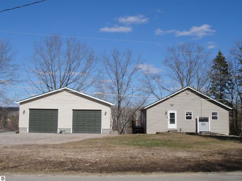 Tiny photo for 100 Lakeview, Hale, MI 48739 (MLS # 1943967)