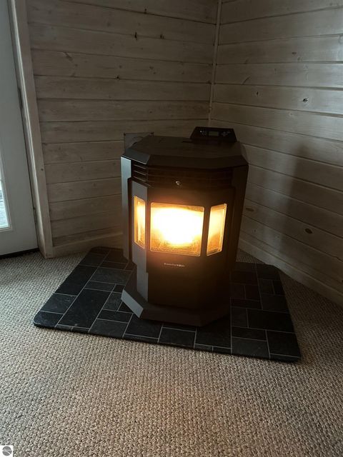 Tiny photo for 100 Lakeview, Hale, MI 48739 (MLS # 1943967)