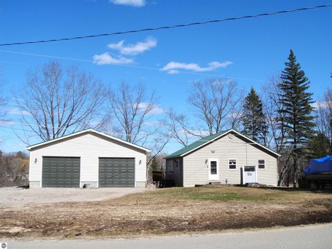 Tiny photo for 100 Lakeview, Hale, MI 48739 (MLS # 1943967)
