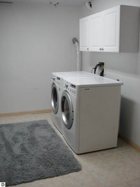 Tiny photo for 100 Lakeview, Hale, MI 48739 (MLS # 1943967)