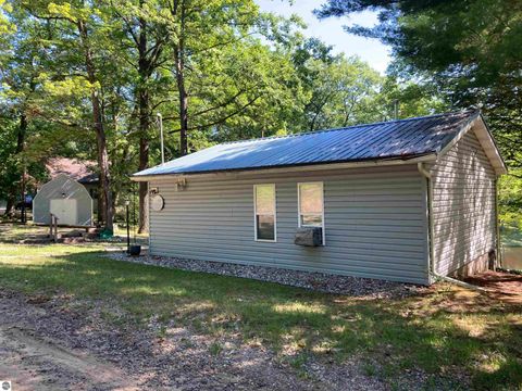 Tiny photo for 5808 Lakeview Drive, Rose City, MI 48654 (MLS # 1947869)