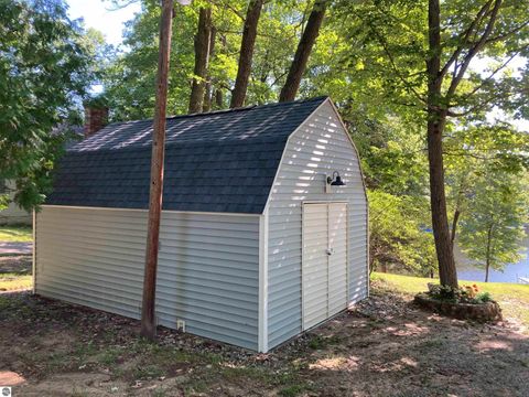 Tiny photo for 5808 Lakeview Drive, Rose City, MI 48654 (MLS # 1947869)