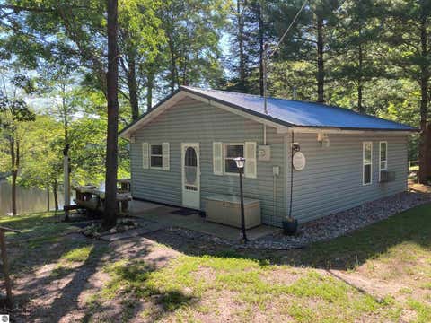 Tiny photo for 5808 Lakeview Drive, Rose City, MI 48654 (MLS # 1947869)