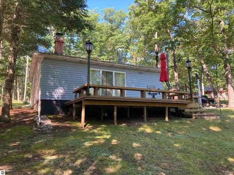 Tiny photo for 5808 Lakeview Drive, Rose City, MI 48654 (MLS # 1947869)
