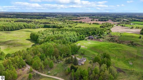 Tiny photo for 11519 21 Mile Road, Tustin, MI 49688 (MLS # 1945505)