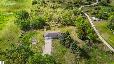 Tiny photo for 11519 21 Mile Road, Tustin, MI 49688 (MLS # 1945505)