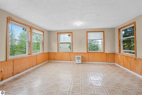 Tiny photo for 11519 21 Mile Road, Tustin, MI 49688 (MLS # 1945505)