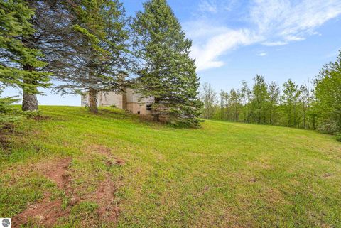 Tiny photo for 11519 21 Mile Road, Tustin, MI 49688 (MLS # 1945505)