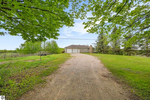 Tiny photo for 11519 21 Mile Road, Tustin, MI 49688 (MLS # 1945505)