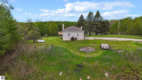 Tiny photo for 11519 21 Mile Road, Tustin, MI 49688 (MLS # 1945505)