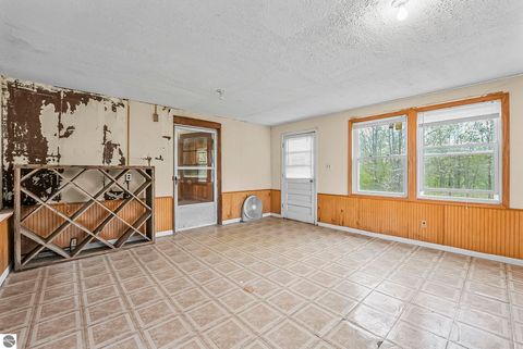 Tiny photo for 11519 21 Mile Road, Tustin, MI 49688 (MLS # 1945505)