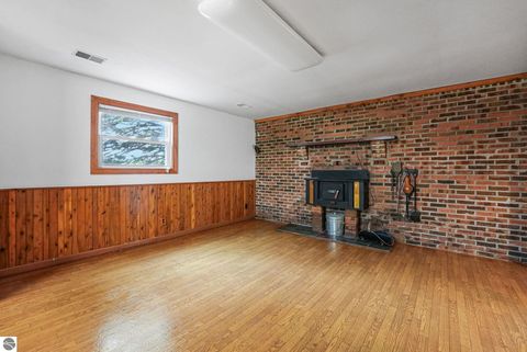 Tiny photo for 11519 21 Mile Road, Tustin, MI 49688 (MLS # 1945505)