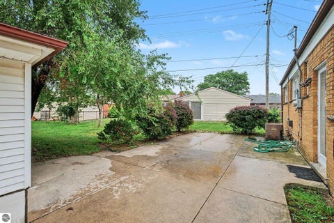 Tiny photo for 18229 Rainbow Road, Fraser, MI 48026 (MLS # 1950089)