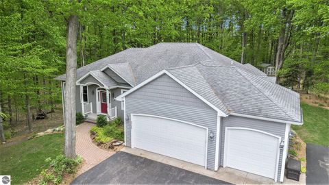 Photo of 2725 Blue Meadow Drive, Traverse City, MI 49685 (MLS # 1946931)