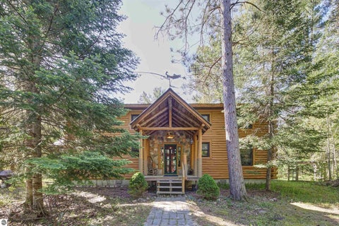 Tiny photo for 5110 Pumpanickel Road, Traverse City, MI 49696 (MLS # 1952059)