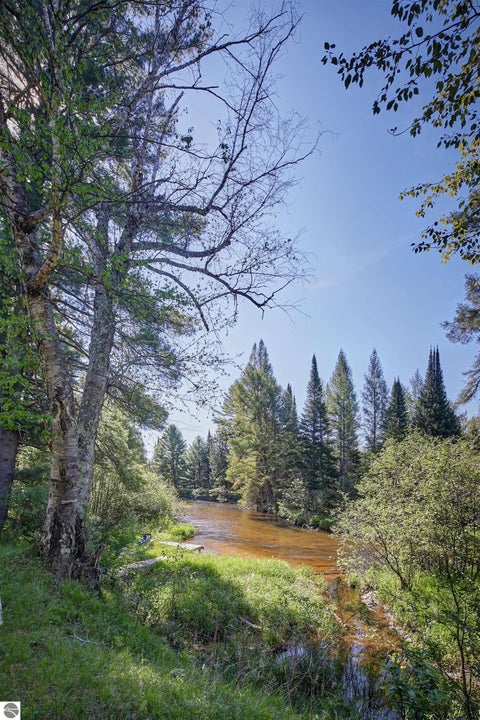 Tiny photo for 5110 Pumpanickel Road, Traverse City, MI 49696 (MLS # 1952059)