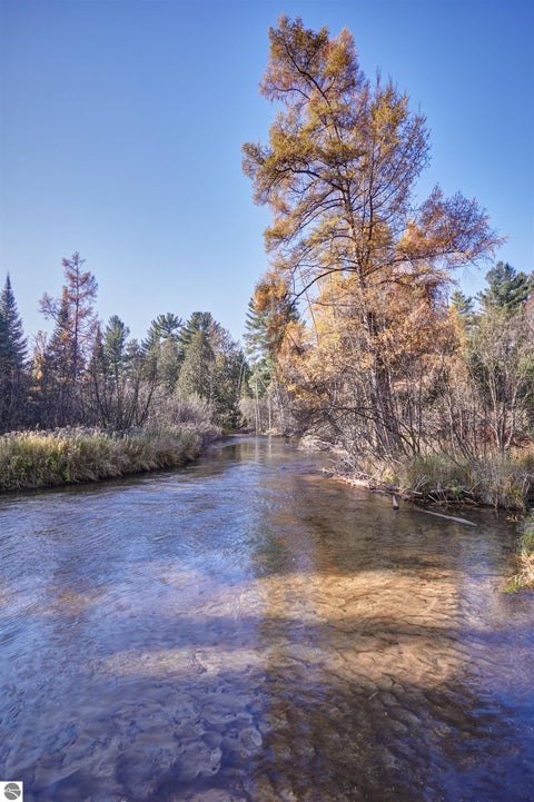 Tiny photo for 5110 Pumpanickel Road, Traverse City, MI 49696 (MLS # 1952059)