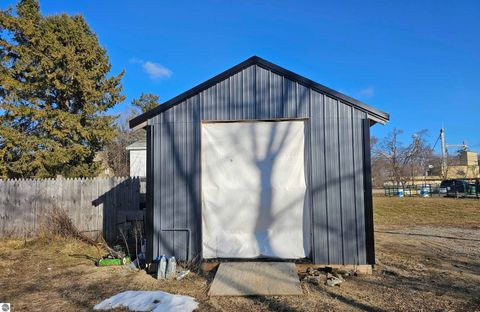 Tiny photo for 6707 N Lumberjack Road, Riverdale, MI 48877 (MLS # 1942978)