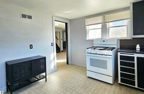 Tiny photo for 6707 N Lumberjack Road, Riverdale, MI 48877 (MLS # 1942978)