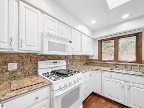 Tiny photo for 6179 Red Fox Run, Traverse City, MI 49686 (MLS # 1944044)