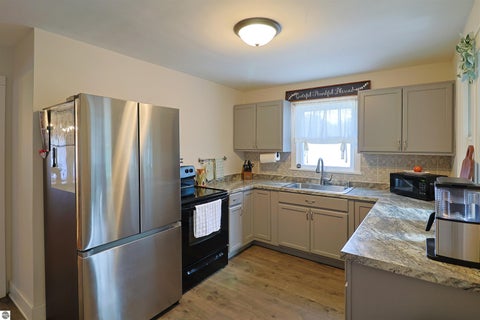 Tiny photo for 1990 S Poseyville Road, Midland, MI 48640 (MLS # 1949434)