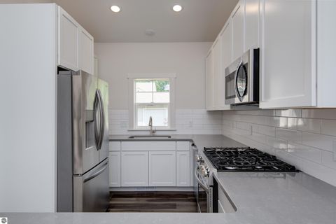 Tiny photo for 1548 Simsbury Street #10, Traverse City, MI 49686 (MLS # 1941672)