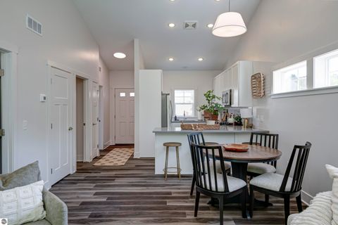 Tiny photo for 1548 Simsbury Street #10, Traverse City, MI 49686 (MLS # 1941672)