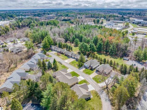 Tiny photo for 418 W River Park Drive, West Branch, MI 48661 (MLS # 1943928)