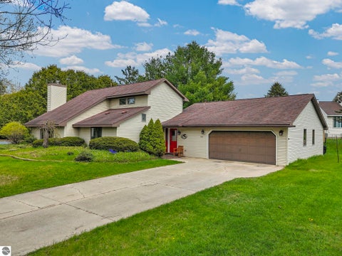 Tiny photo for 300 Barbara Street, Cadillac, MI 49601 (MLS # 1944881)