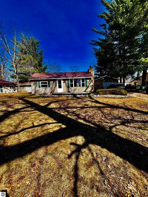 Tiny photo for 2738 Cathy Street, Harrison, MI 48625 (MLS # 1943801)