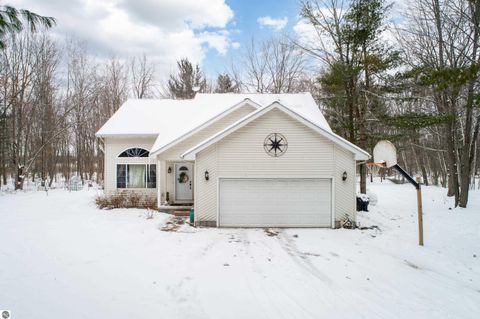 Tiny photo for 3668 W Mando Court, Coleman, MI 48618 (MLS # 1942111)