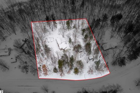 Tiny photo for 3668 W Mando Court, Coleman, MI 48618 (MLS # 1942111)