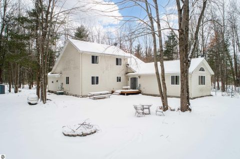 Tiny photo for 3668 W Mando Court, Coleman, MI 48618 (MLS # 1942111)