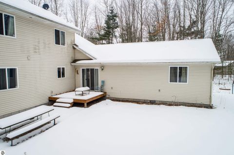 Tiny photo for 3668 W Mando Court, Coleman, MI 48618 (MLS # 1942111)