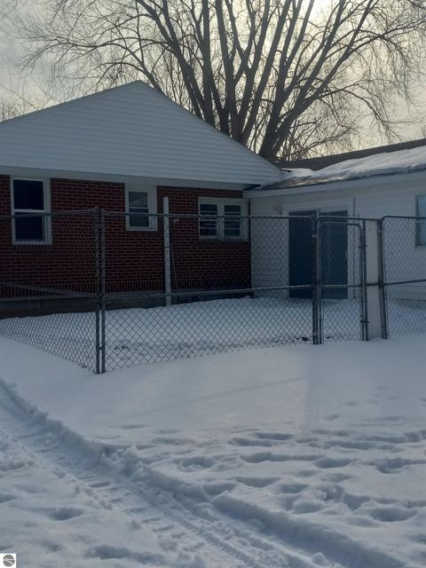 Tiny photo for 806 S Main Street, Au Gres, MI 48703 (MLS # 1942307)